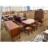Image 3 : WOOD DINING ROOM TABLE SET