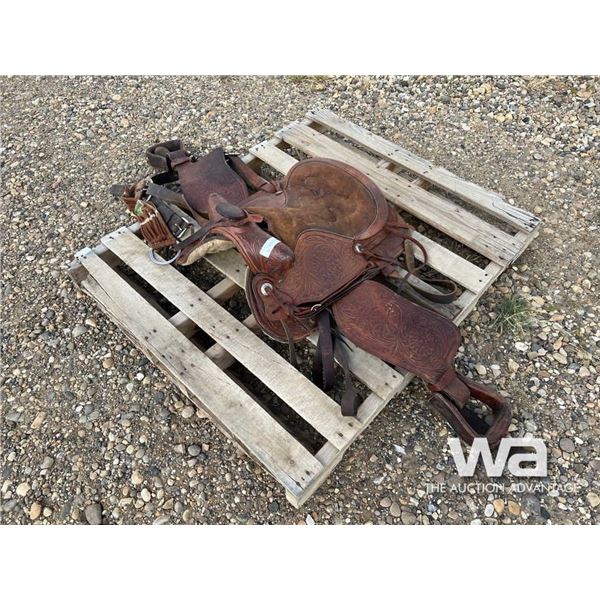 WESTERN RAWHIDE 15" SADDLE