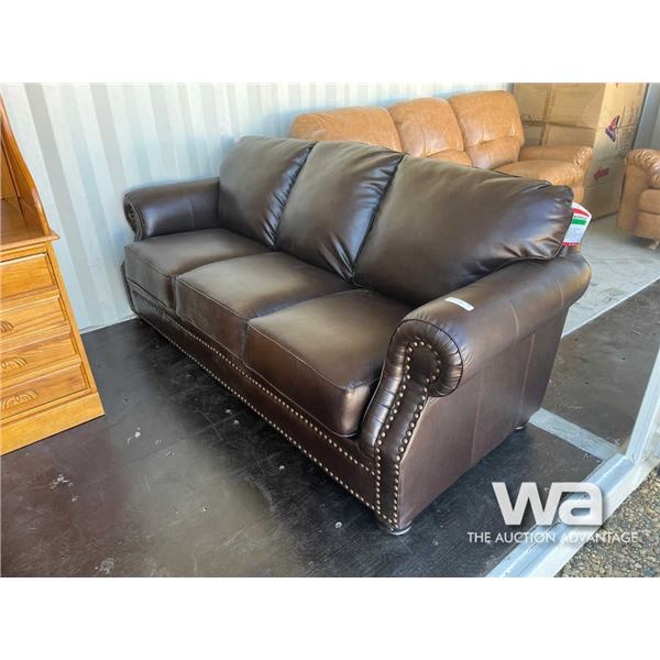 (UNUSED) TRADITIONAL STYLE SOFA