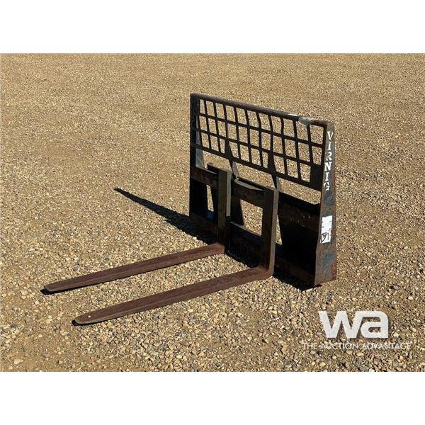 SKID STEER PALLET FORKS