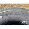 Image 4 : (UNUSED) (2) GRIZZLY 11R24.5 TIRES