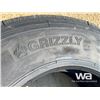 Image 4 : (UNUSED) (2) GRIZZLY OP215 11R24.5 TIRES