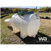 Image 2 : POLY TANK W/ SUCTION HOSE