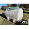 Image 4 : POLY TANK W/ SUCTION HOSE