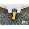 Image 5 : POLY TANK W/ SUCTION HOSE
