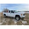 Image 2 : 2009 GMC SIERRA 2500 HD E-CAB PICKUP