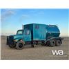 Image 1 : 1996 IHC 4900 T/A POTABLE WATER TANK TRUCK