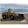 Image 2 : 1990 DRESSER 540 WHEEL LOADER