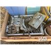 Image 5 : ASSORTMENT OF GEAR PULLERS, TAP & DIE SET