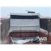Image 9 : LANGFAB 20 FT. TRI DRIVE GRAVEL BOX