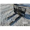 Image 1 : SKID STEER HYDRAULIC 48" PALLET FORKS