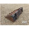 Image 4 : JOHN DEERE T72 72" TOOTH BUCKET