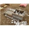 Image 2 : BARN WOOD HUTCH