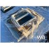 Image 2 : PALLET OF EXTERIOR WINDOWS