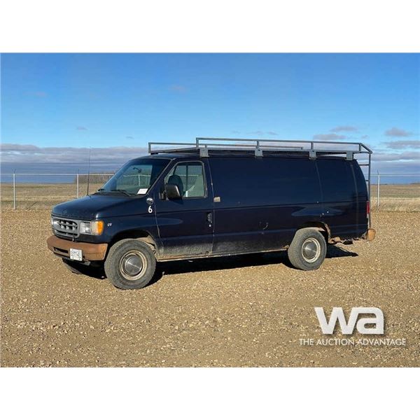 2001 FORD E350 CARGO VAN