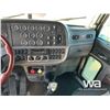 Image 8 : 2012 PETERBILT 388 T/A SLEEPER TRUCK TRACTOR