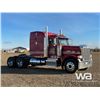 Image 2 : 2012 PETERBILT 388 T/A SLEEPER TRUCK TRACTOR