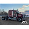 Image 2 : 2012 PETERBILT 388 T/A SLEEPER TRUCK TRACTOR