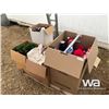 Image 4 : BOXED CHRISTMAS SNOWMAN, WREATHE, CAROLLERS, WRAP
