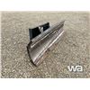 Image 2 : JOHN DEERE BL9 9 FT HYD ANGLE SNOW BLADE