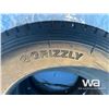 Image 4 : (3) GRIZZLY 11R24.5 TRUCK TIRES