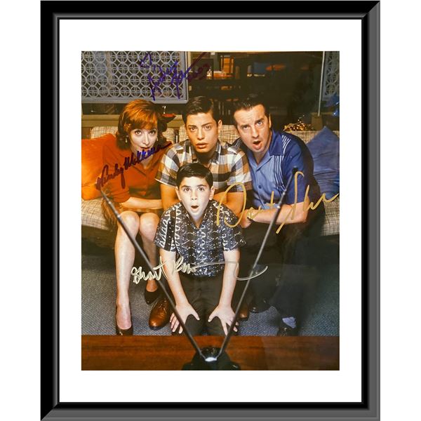 Oliver Beene cast signed photo autographed  by Wendy Makkena, Grant Shaud, Andrew Lawrence, and Gran