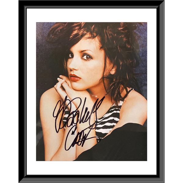 Rachael Leigh Cook Signed Photo. 8x10 inches