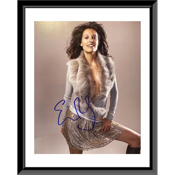 Erin Daniels Signed Photo. 8X10 Inches