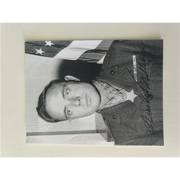 Medal of Honor Hershel W. Williams signed photo