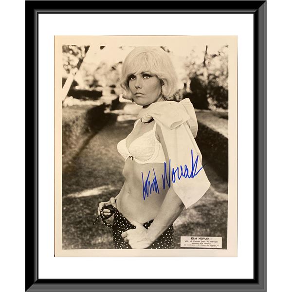 Kim Novak signed photo. 8X10 Inches
