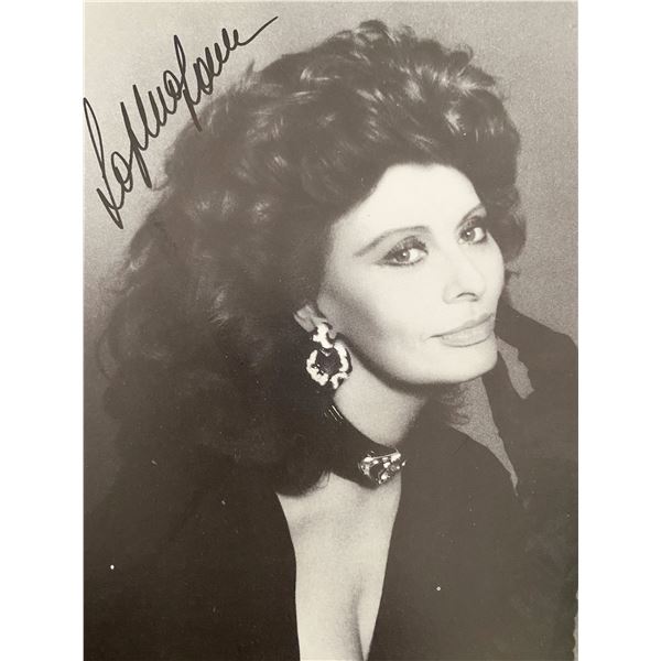 Sophia Loren signed photo