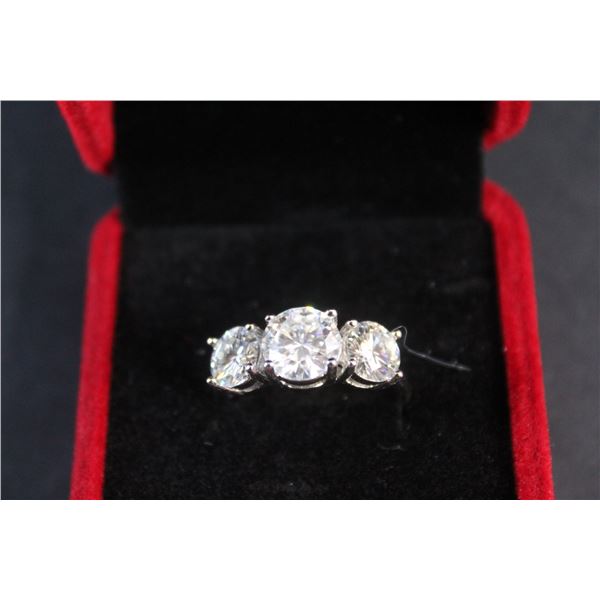 ^4.00 CT TW GRA Certified Round Brilliant Cut Moissanite Stones VVS D Color 2 CT Set in Center with