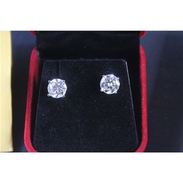^4.00 CT TW GRA Certified Round Brilliant Cut Moissanite Stones VVS D Color Set in 4 Claw Basket Ear