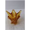 Image 3 : Small Basket Style Amber Glass Decor