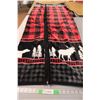 Image 1 : Zippered Blanket with Moose Design 67" Long