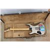Image 6 : *Electric Guitar and Case 41'' x 15'' - As Is