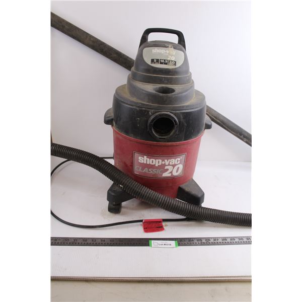 * Classic20 Wet/Dry 18.9L 2.0 HP Shop Vac - Tested