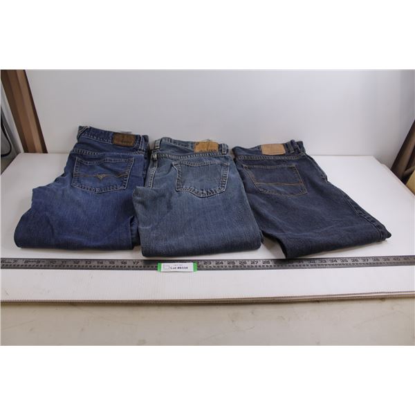 (3) Pair of Blue Jeans (Guess Size 36 x 30, Denizen 34 x 30, Aeropostale 36 x 30)