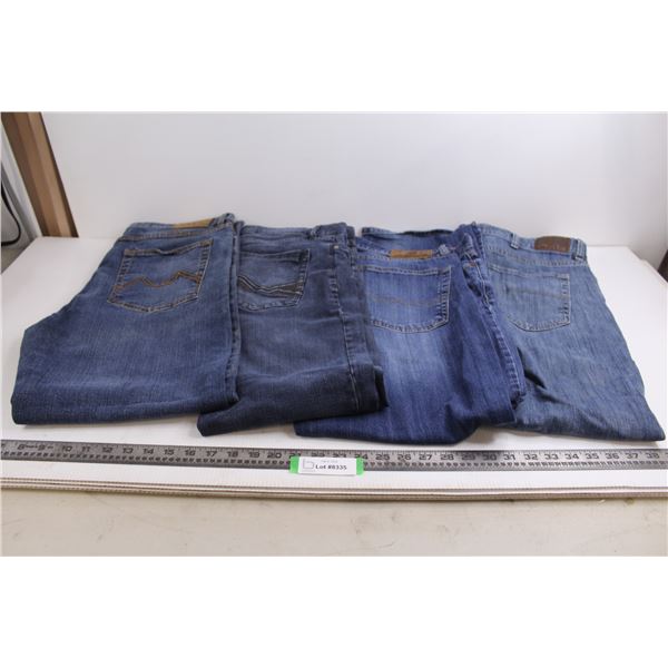 (4) Pair of Blue Jeans (Urban Star 36 x 31, Mountain Ridge 34 x 31, Lucky Brand 36 x 32, Lee 34 x 32