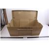 Image 1 : Lilydale Plastic Storage Bin with Tray/Lid 24" x 16" x 10"