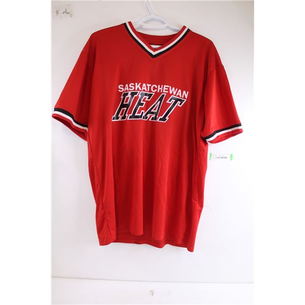 * Saskatchewan Heat #10 Sports Shirt Size Large