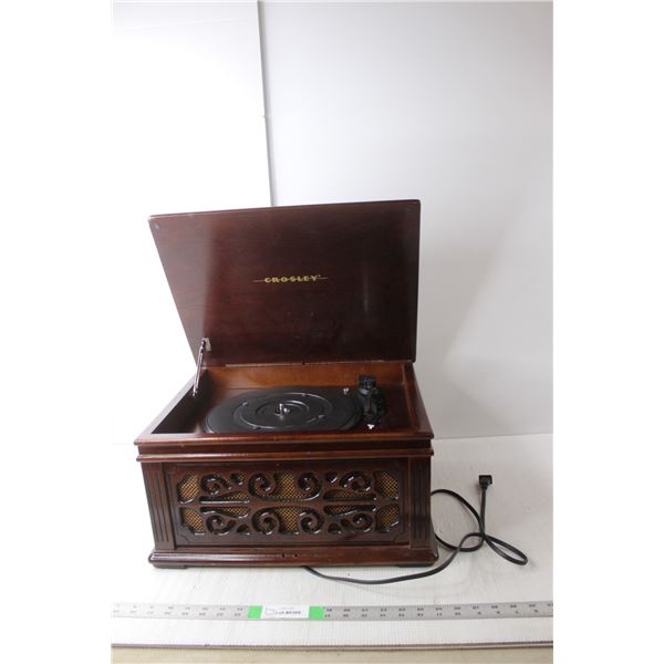 Crosley Wood Record Player- Powers On, 10.25" Tall x 17" Long x 14" Wide