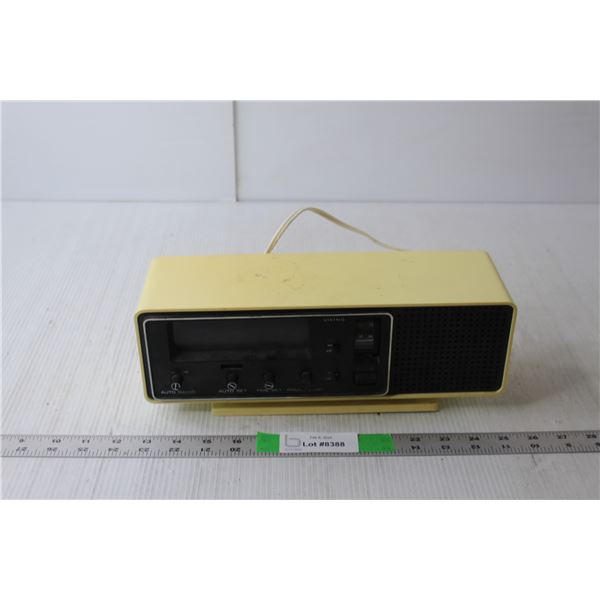 Vintage Viking Radio- Powers On, As Is