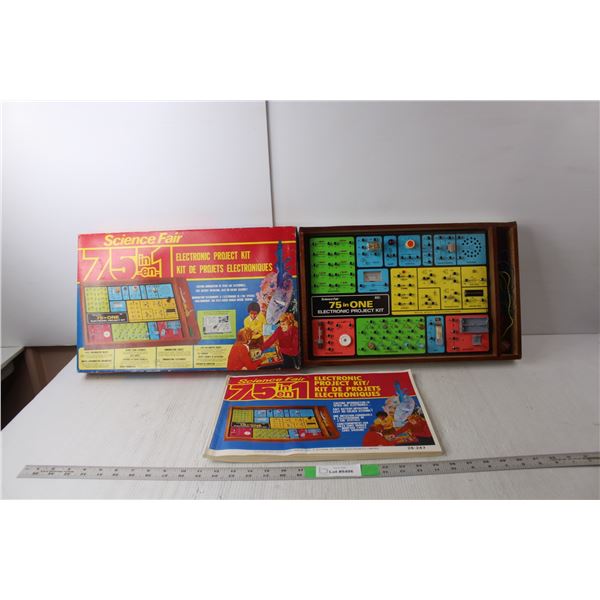 Science Fair 75 in 1 Electronic Project Kit- As Is