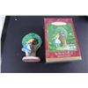 Image 2 : (2) Christmas Tree Ornaments (Hallmark "Alice In Wonderland", Looney Toons "Sylvester & Tweety"), Gi