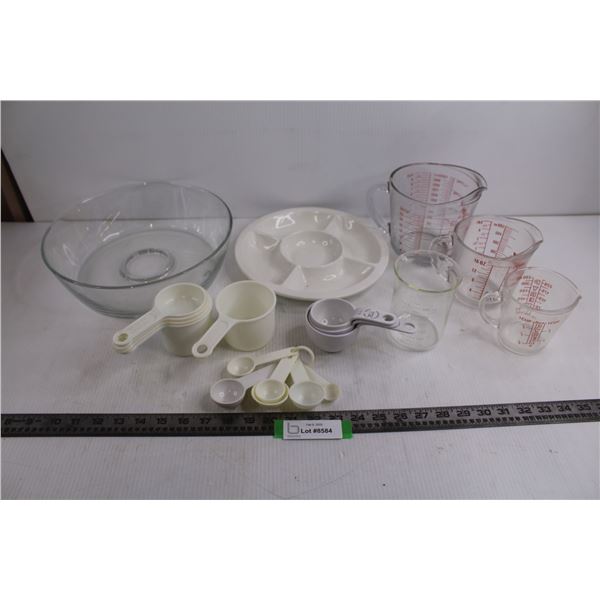 Variety Kitchen Measurements, Divided Platter, Glass Fruit Bowl