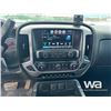 Image 8 : 2017 GMC SIERRA 1500 CREW CAB PICKUP