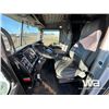 Image 8 : 2012 KENWORTH T800 TRI DRIVE SLEEPER WINCH TRUCK