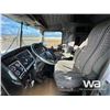 Image 8 : 2007 KENWORTH T800 T/A SLEEPER WINCH TRUCK