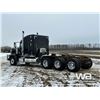 Image 4 : 2016 PETERBILT 367 TRI DRIVE SLEEPER TRUCK TRACTOR